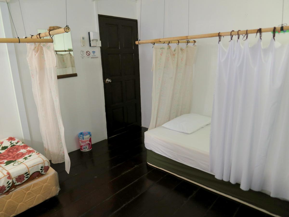 Pangkor Guesthouse Spk Kampong Sungai Udang Exteriör bild