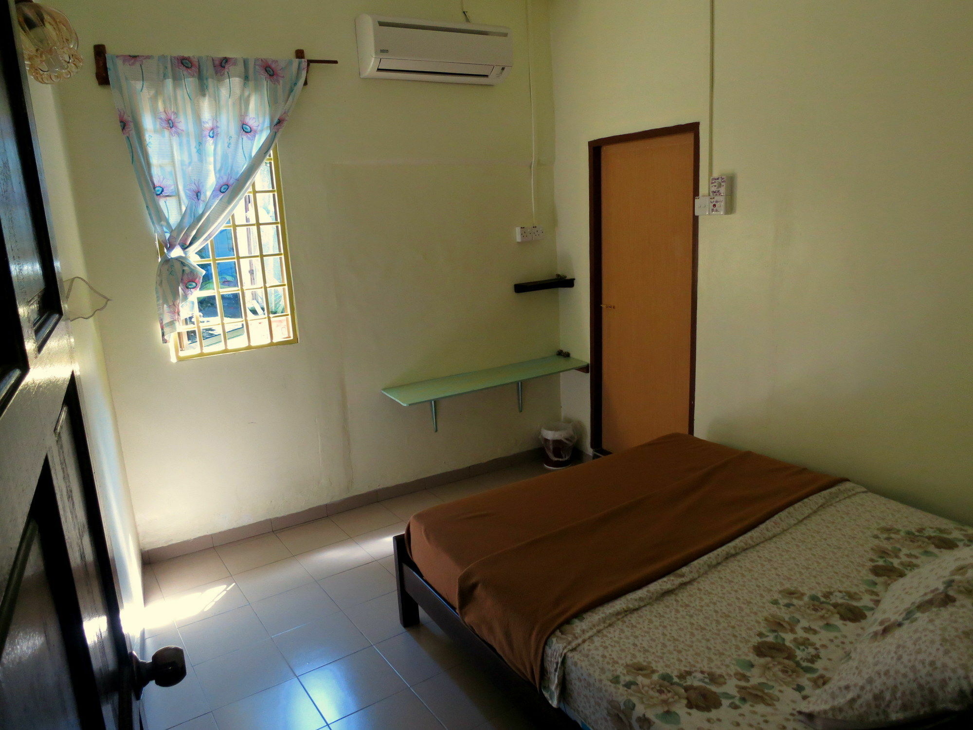 Pangkor Guesthouse Spk Kampong Sungai Udang Exteriör bild